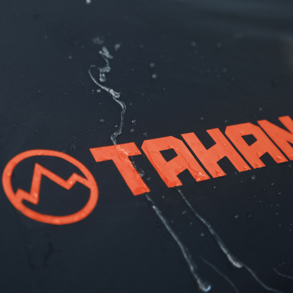 TAHAN Panthera 3x4M Butterfly Tarp | TAHAN TAHAN Panthera 3x4M Butterfly Tarp, TAHAN, TAHAN Butterfly Tarp 3x4M lifestyle 1,