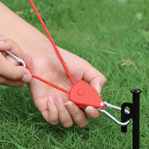 4M Pulley Adjuster Reflective Guyline [Pack of 4], TAHAN, reflective cord in action 1,